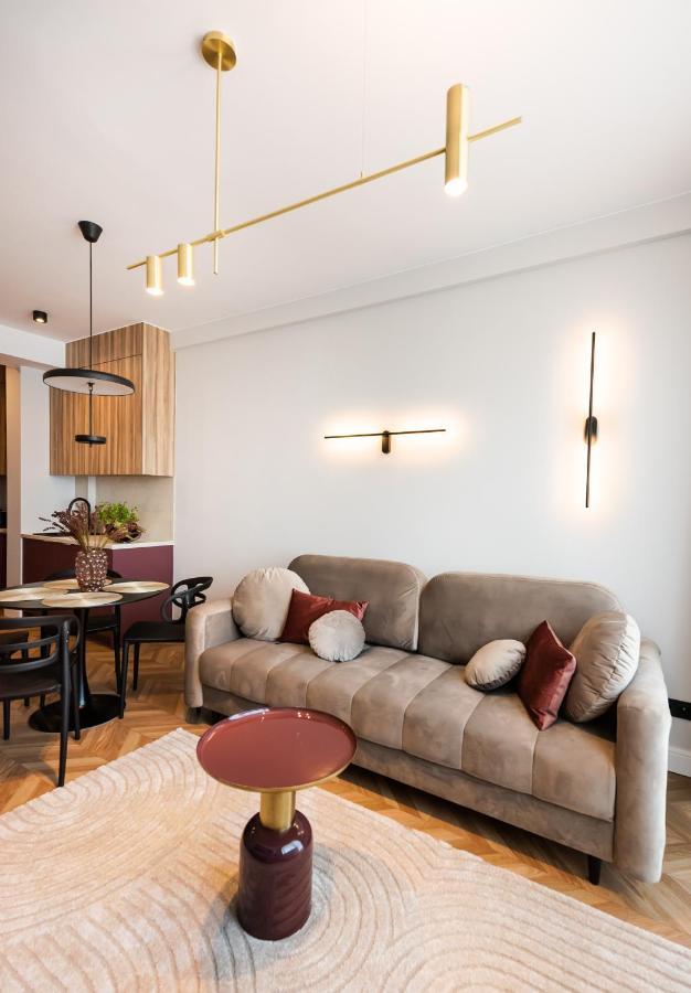 Remarkable City Centre Apartment Warsaw Exterior photo